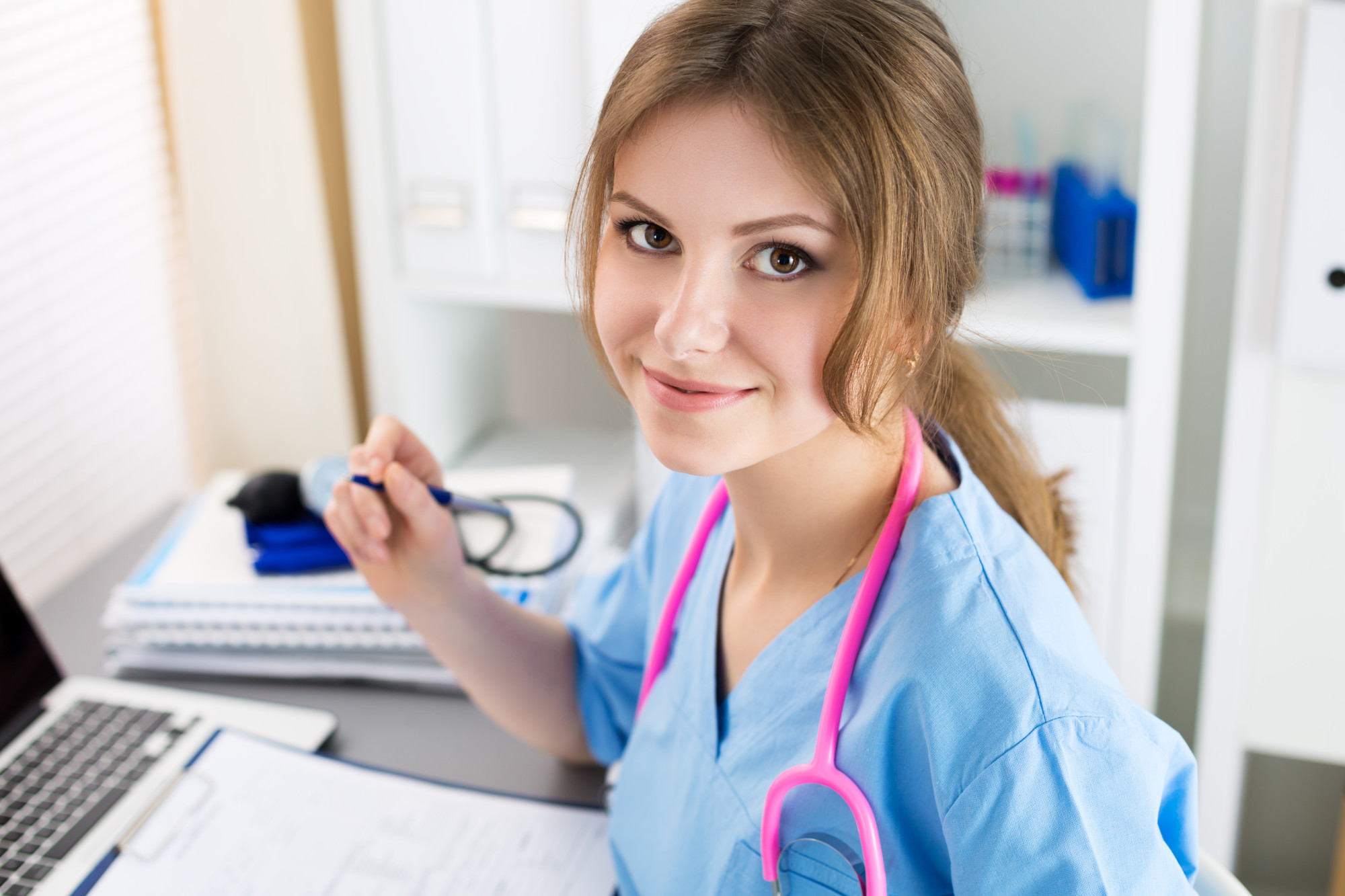 why i chose to be a medical assistant essay